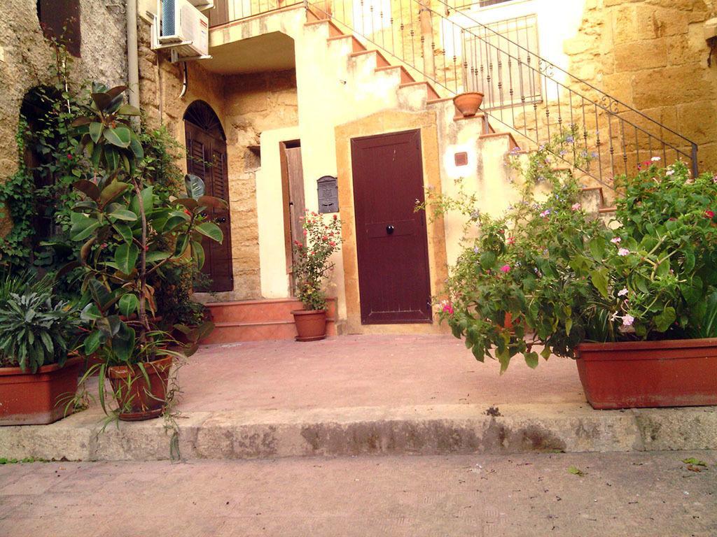 Domus Antiqua Agrigento Exterior foto