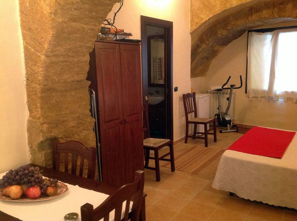 Domus Antiqua Agrigento Exterior foto