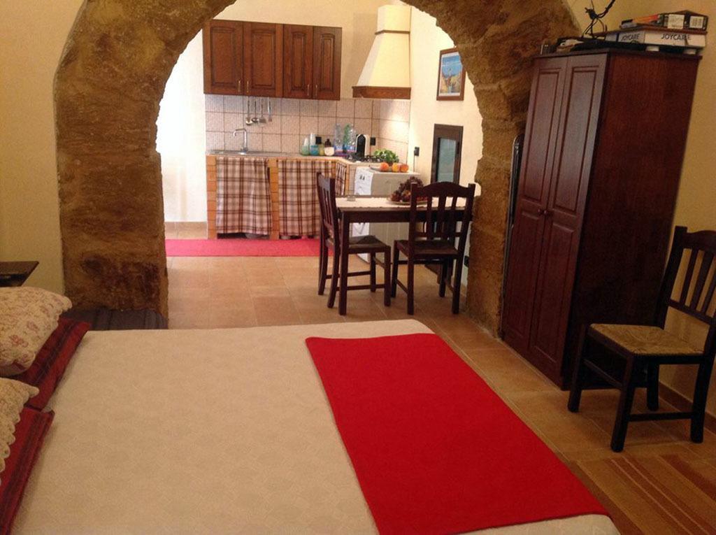 Domus Antiqua Agrigento Exterior foto