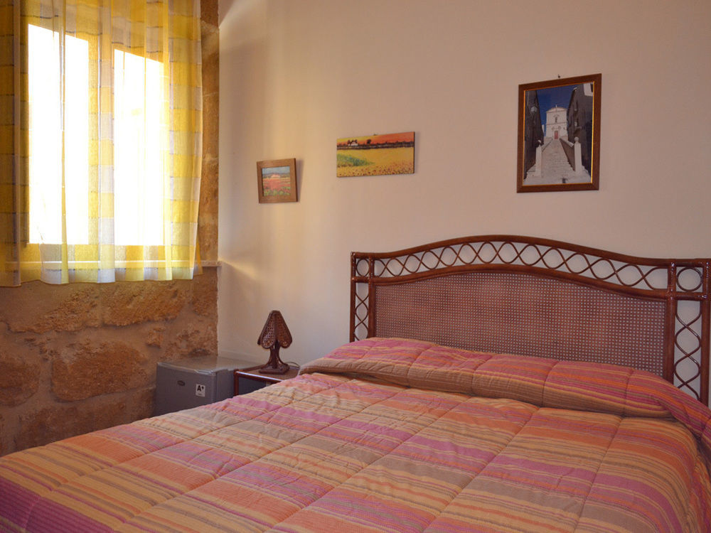 Domus Antiqua Agrigento Exterior foto